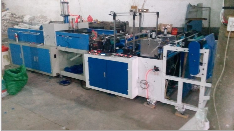 湖南全自動(dòng)方底袋制袋機(jī)，高速制袋機(jī)，高速方底袋制袋機(jī)